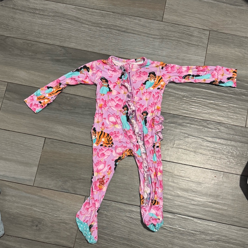 Posh Peanut Disney Jasmine Ruffle Footie